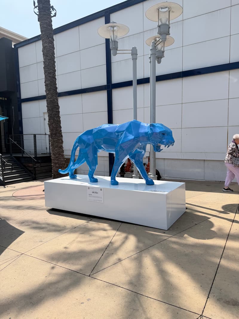 Richard Orlinski's blue panther sculpture on display in Downtown Burbank